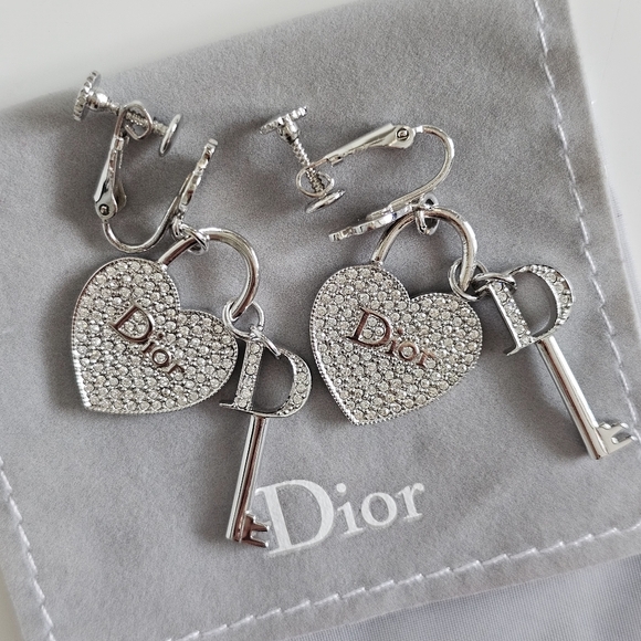 Christian Dior by John Galliano heart-key padlock crystal earrings ear clips - Picture 3 of 11